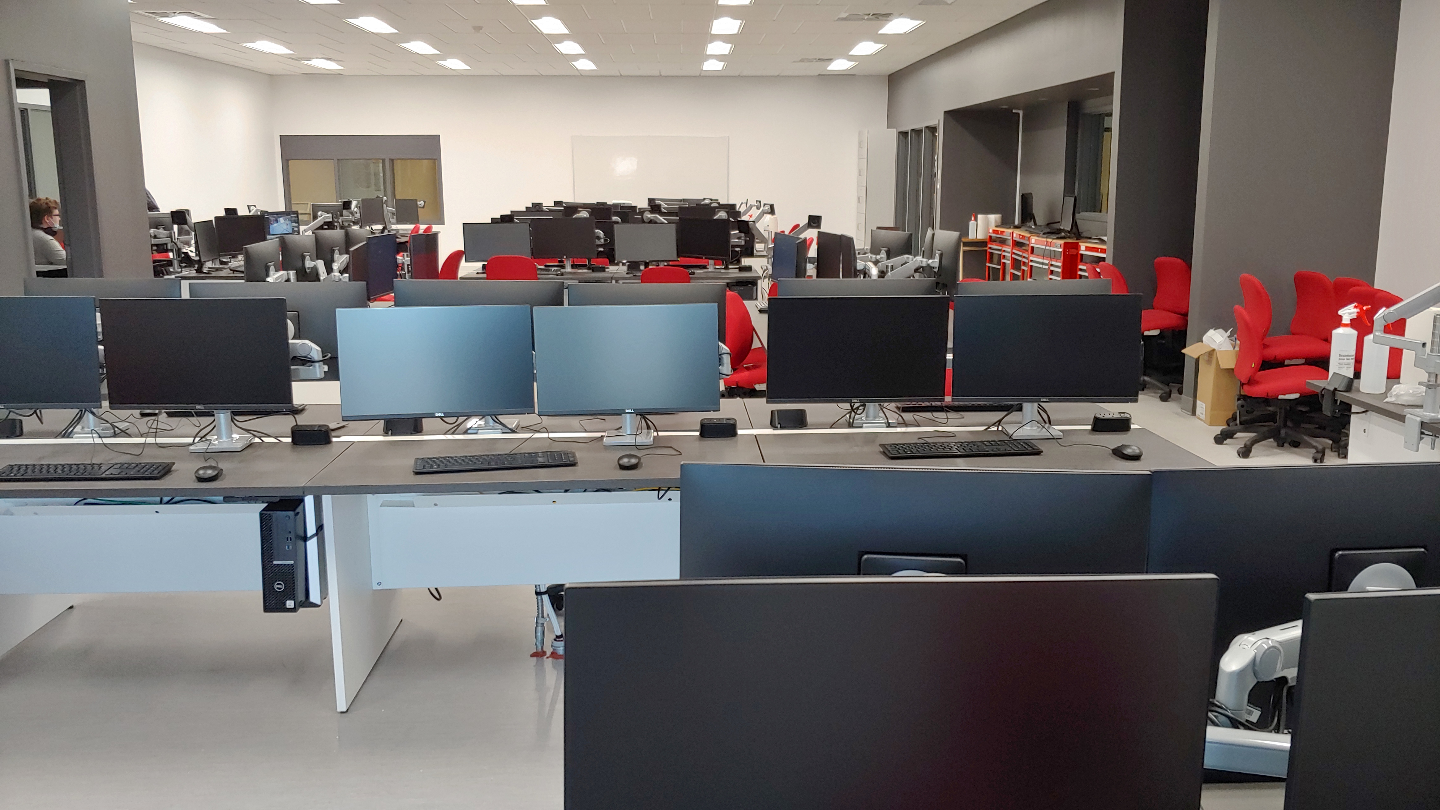 Laboratoire G-253